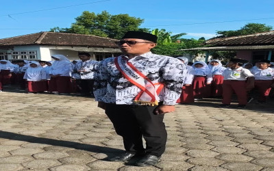 Lomba Mading hiasi hari guru Nasional